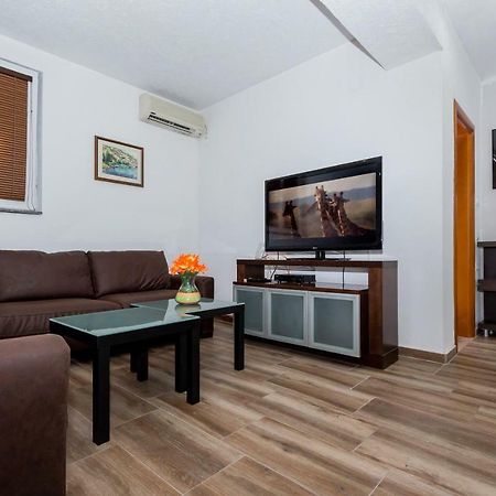 Upper Gate Apartments 奥赫里德 外观 照片